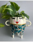 Cache-pots à pieds